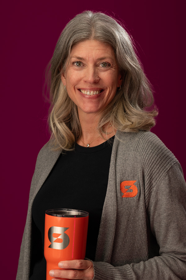 Elena Coates